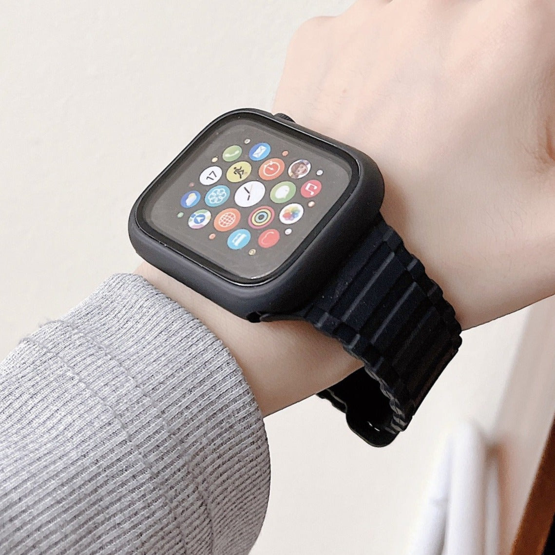 Apple Accessories-3 in 1 - Case + Protector + Band Apple Watch Ultra 1 & 2 49mm Full Covered Magnetic Silicone Fashion Protection Bundle